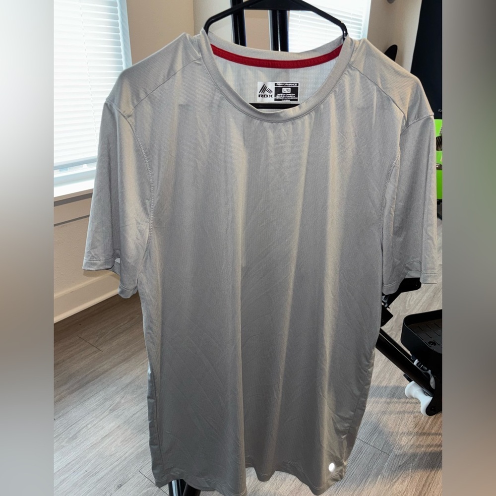 RBX Men's Light Gray Short Sleeve Tee Size Large